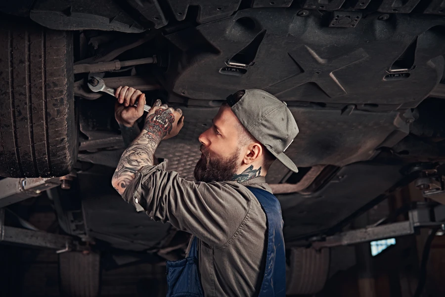 How Mobile Mechanics Simplify Suspension Repairs Miami, FL